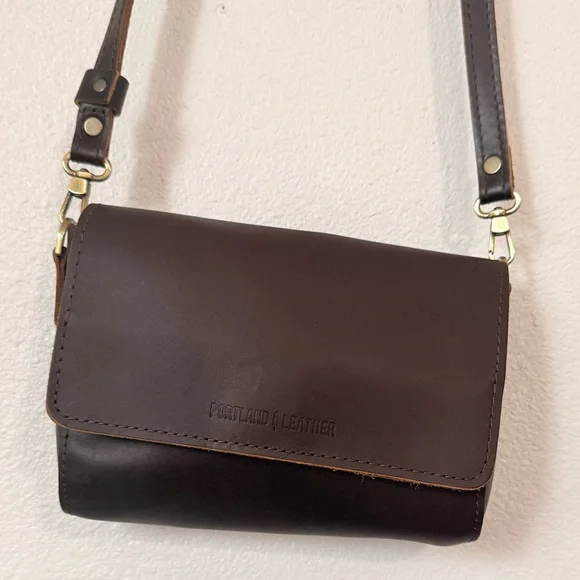 Portland Leather Metro Crossbody Bag- Mini Color: Grizzly - Picture 15 of 15